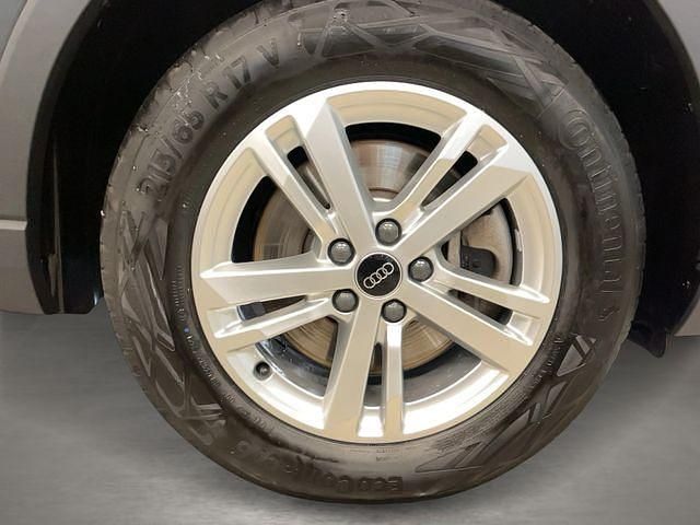 Gebraucht Audi Q3 Ambiente 245 PS (180 kW) 2023 Nanograu SUV