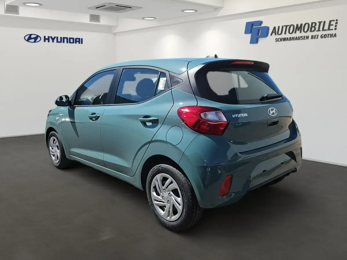 Uusi Hyundai i10 Select 63 HP (46 kW) 2025 Vihreä Viistoperä