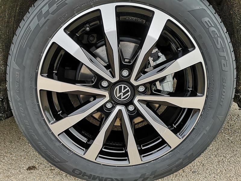 Deepblack perleffekt Neu 2025 VW Multivan Edition Van | 72.550 € (Guter Preis) - Bild 1/1