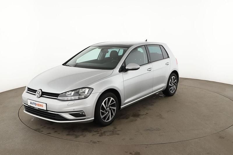 Gebraucht VW Golf VII Sound 110 PS (80 kW) 2018 Grau Limousine
