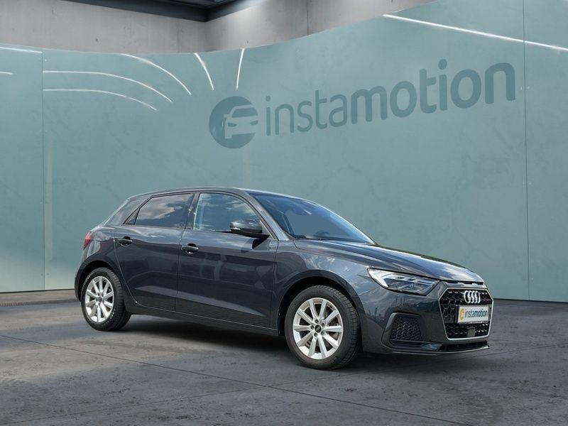 Grau Gebraucht 2021 Audi A1 Sportback Advanced Kleinwagen | 21.890 € (Fairer Preis) - Bild 1/3
