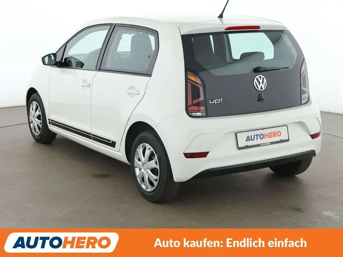 Gebraucht VW up! CLUB 60 PS (44 kW) 2017 Weiß Kleinwagen