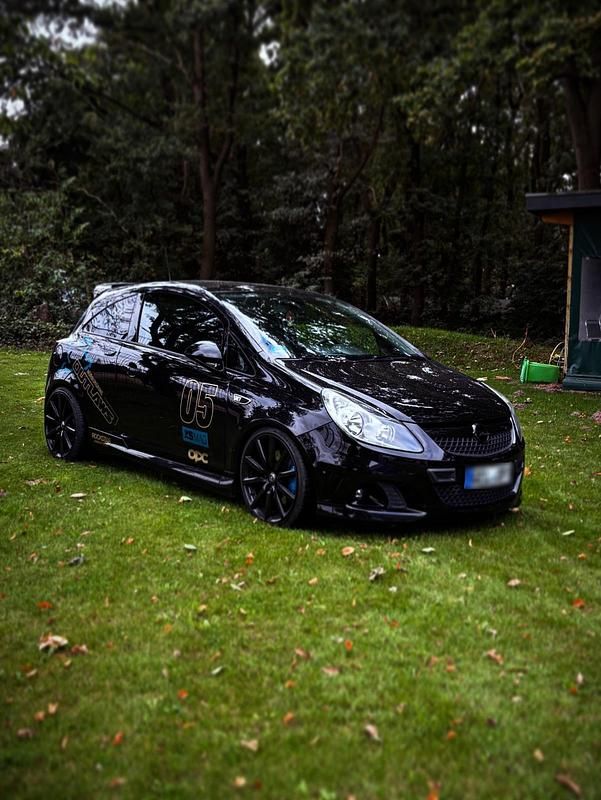 Gebraucht Opel Corsa OPC 192 PS (141 kW) 2010 Schwarz Kleinwagen