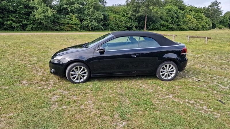 Schwarz Gebraucht 2015 VW Golf Cabriolet LOUNGE Cabrio | 13.500 € (Fairer Preis) - Bild 1/4