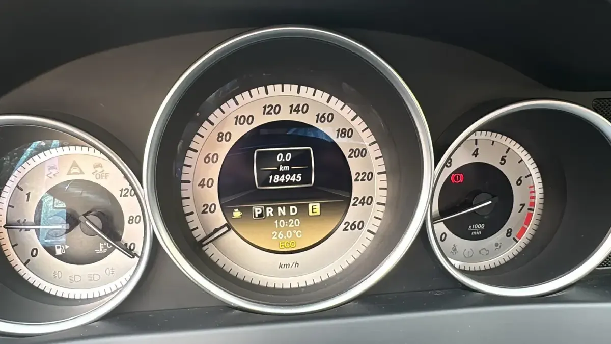 Gebraucht Mercedes C180 156 PS (114 kW) 2013 Weiß Kombi
