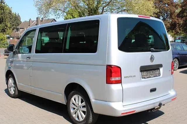 Gebraucht VW Multivan 140 PS (102 kW) 2015 Andere Van / Kleinbus