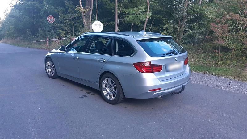Usata BMW 318 Performance 146 CV (107 kW) 2013 Argento Station wagon