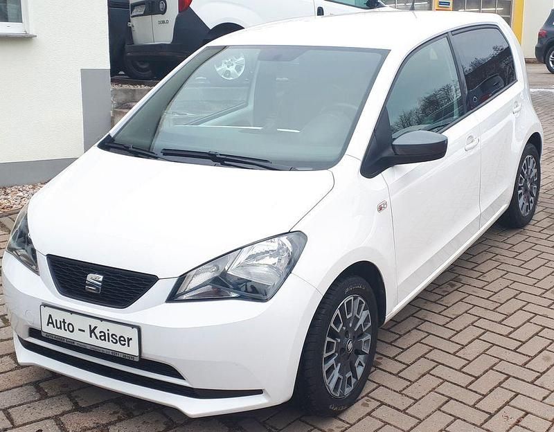 Gebraucht Seat Mii Chic 60 PS (44 kW) 2018 Weiß Kleinwagen