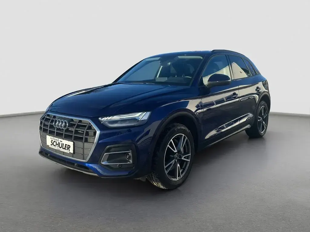 Gebraucht Audi Q5 Ambiente 299 PS (219 kW) 2022 Blau (navarrablau) SUV