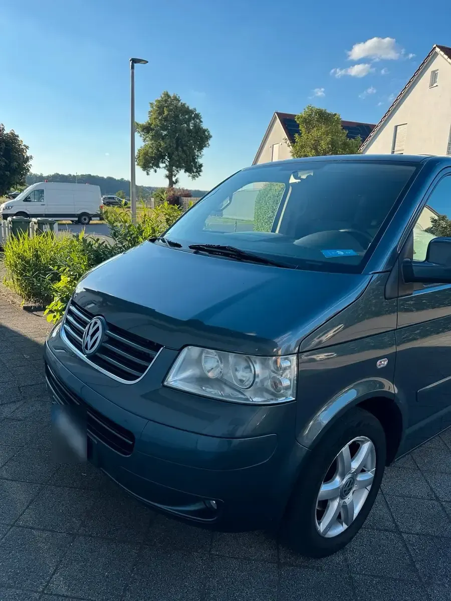 Gebraucht VW Multivan 131 PS (96 kW) 2008 Van / Kleinbus