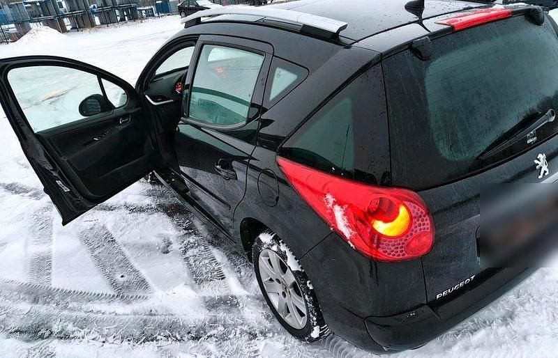 Gebraucht Peugeot 207 Sport 95 PS (69 kW) 2009 Schwarz Kombi