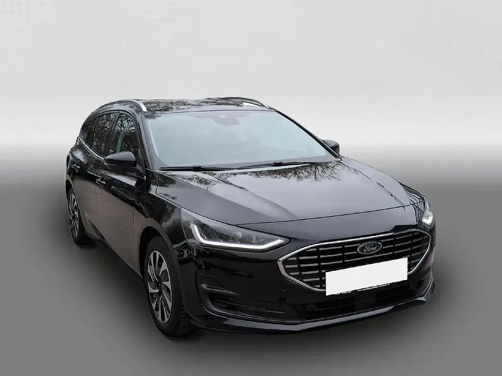 Używany Ford Focus Titanium 125 KM (91 kW) 2024 Czarny