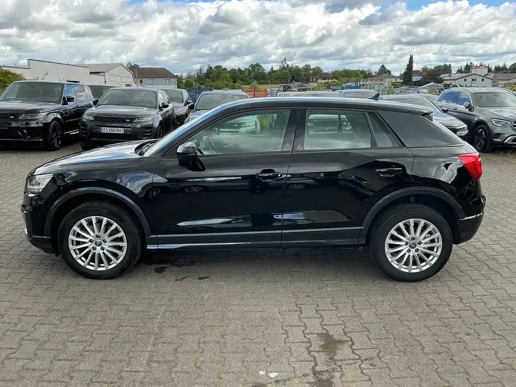 Gebraucht Audi Q2 Business 150 PS (110 kW) 2020 Schwarz SUV