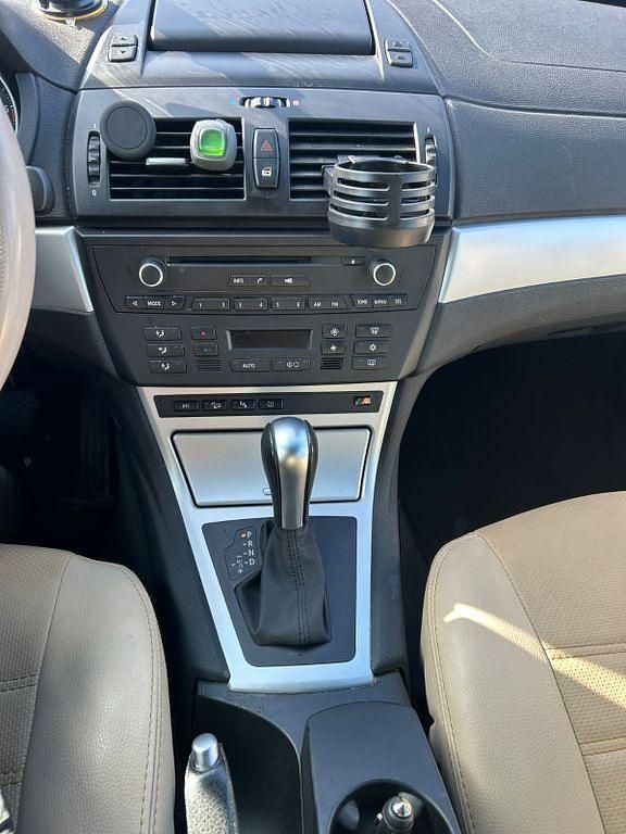 Gebraucht BMW X3 177 PS (130 kW) 2010 Schwarz SUV