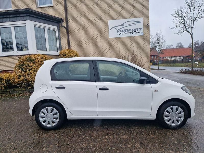 Gebraucht Skoda Citigo Active 60 PS (44 kW) 2018 Weiß Kleinwagen