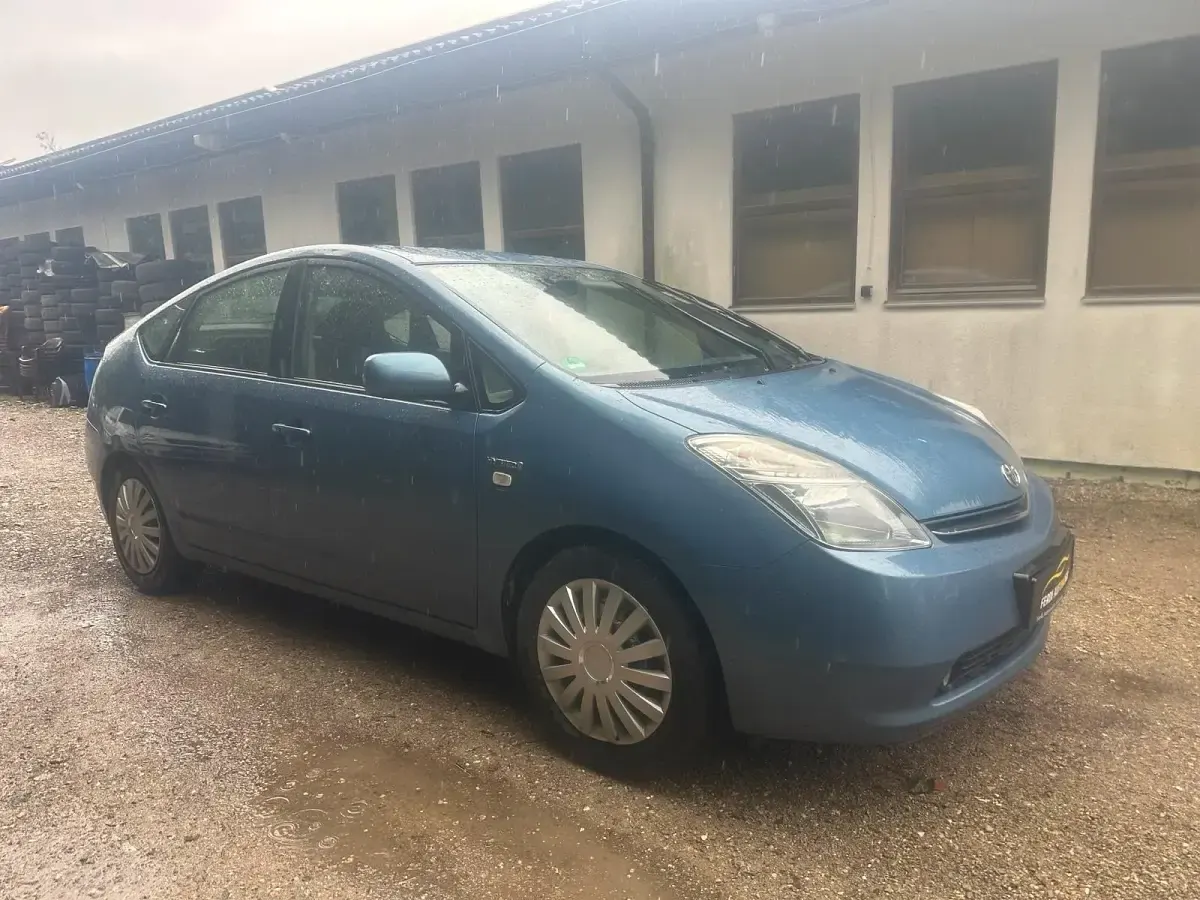 Gebraucht Toyota Prius 77 PS (56 kW) 2007 Blau Kleinwagen
