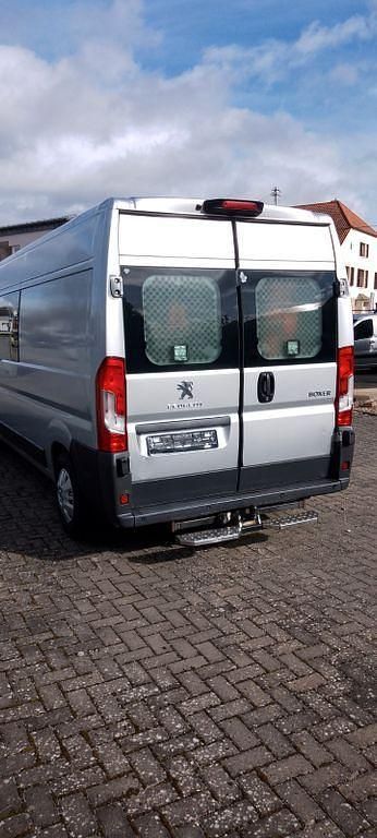 Gebraucht Peugeot Boxer 150 PS (110 kW) 2016 Schwarz Van