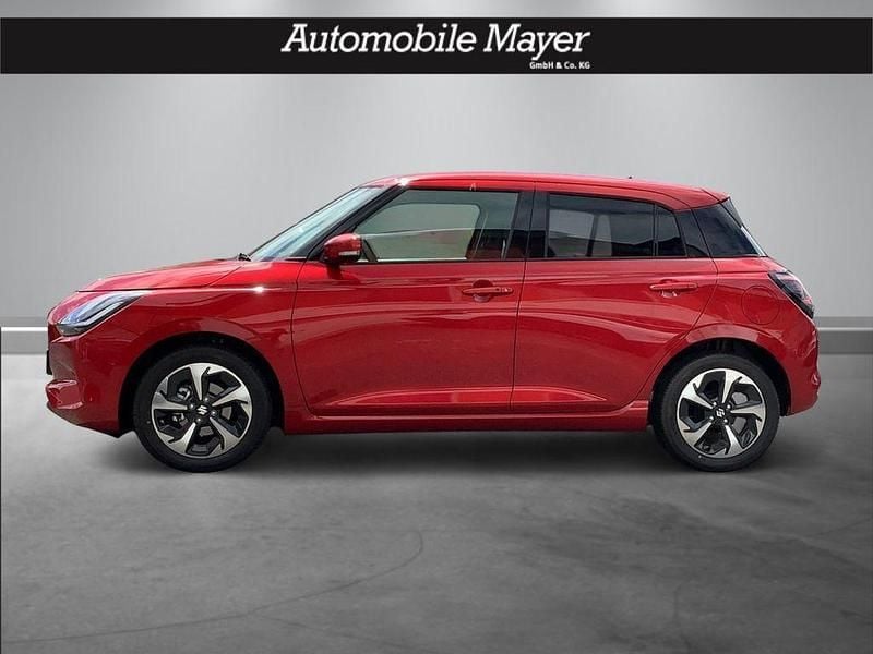 Gebraucht Suzuki Swift Comfort+ 83 PS (61 kW) 2025 Rot Kleinwagen