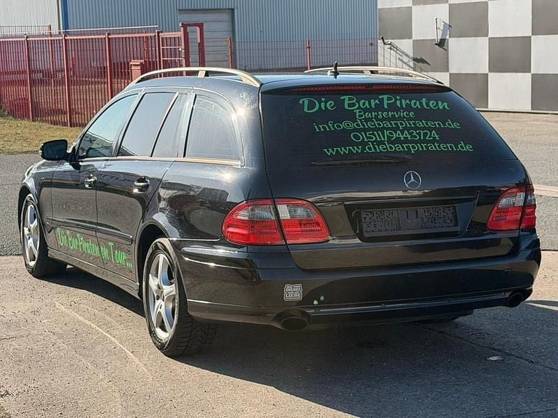 Gebraucht Mercedes E280 190 PS (139 kW) 2008 Schwarz Kombi