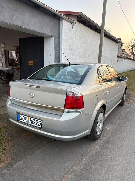 Gebraucht Opel Vectra 140 PS (102 kW) 2006 Silber Limousine
