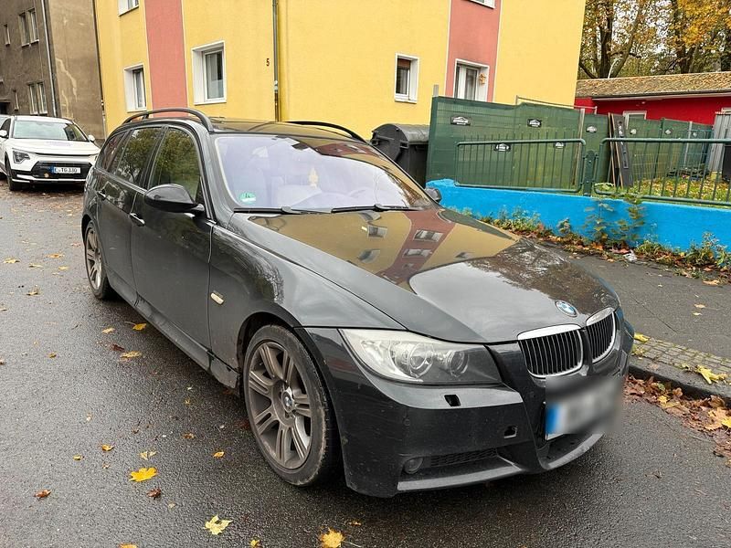 Schwarz Gebraucht 2008 BMW 325 Kombi | 8.500 € (Fairer Preis) - Bild 1/4