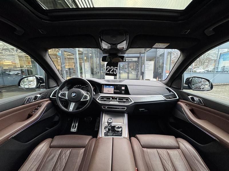 Gebraucht BMW X5 Performance 530 PS (389 kW) 2022 Violett SUV