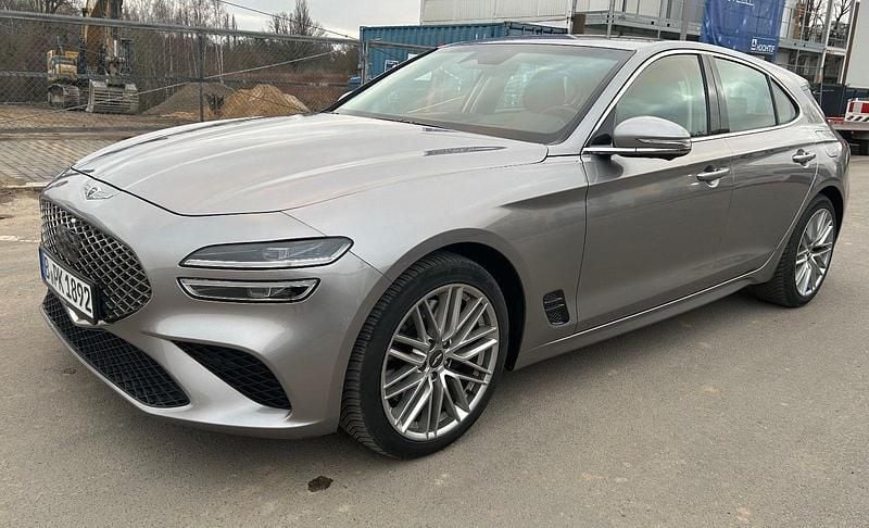 Grau Gebraucht 2023 Genesis G70 Premium Kombi | 25.000 € (Fairer Preis) - Bild 1/4