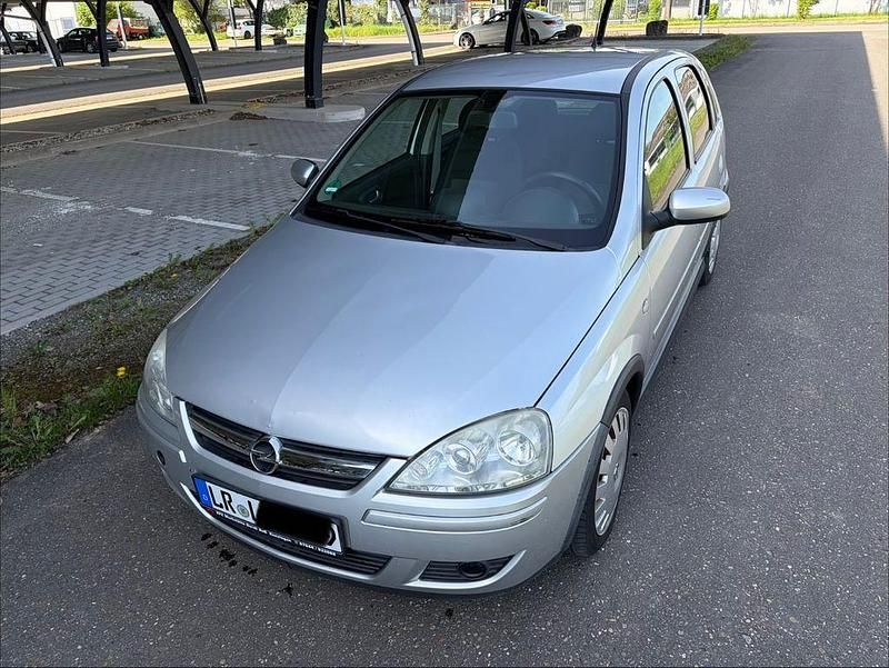 Gebraucht Opel Corsa Edition 80 PS (58 kW) 2006 Silber Kleinwagen