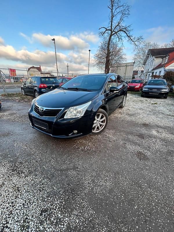 Gebraucht Toyota Avensis 150 PS (110 kW) 2009 Schwarz Kombi