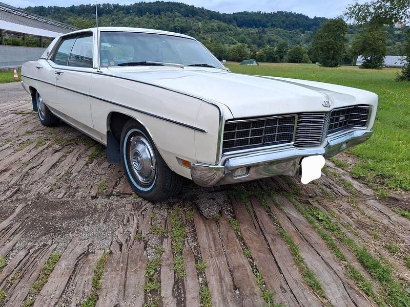 Beige Gebraucht 1970 Ford LTD Limousine | 16.500 € - Bild 1/4