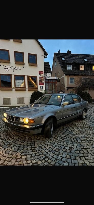 Silber Gebraucht 1987 BMW 735 Limousine | 7.500 € - Bild 1/4