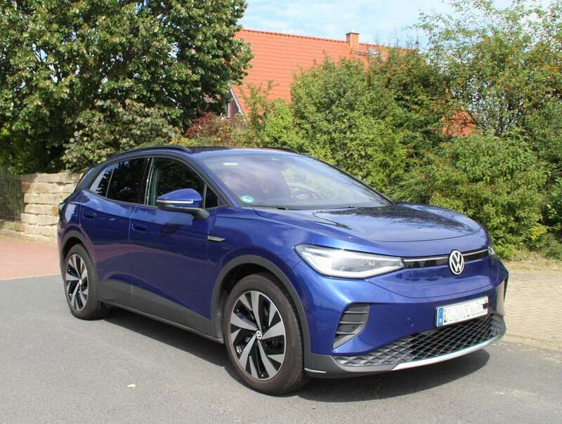 Blau Gebraucht 2022 VW ID.4 Pro SUV | 29.900 € (Fairer Preis) - Bild 1/4