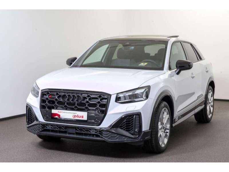 Gebraucht Audi SQ2 Ambiente 300 PS (220 kW) 2024 Gletscherweiß metallic SUV