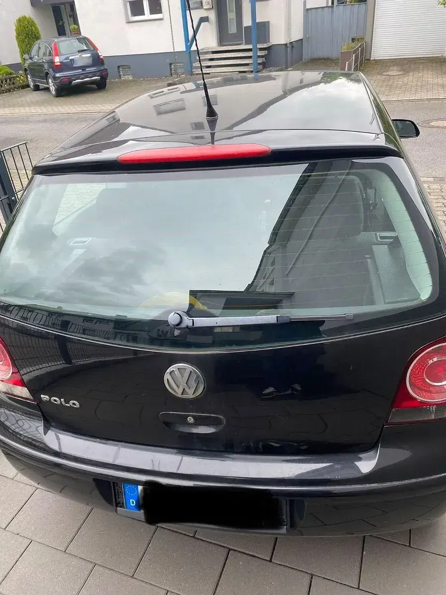 Używany VW Polo 64 KM (47 kW) 2005 Czarny Hatchback