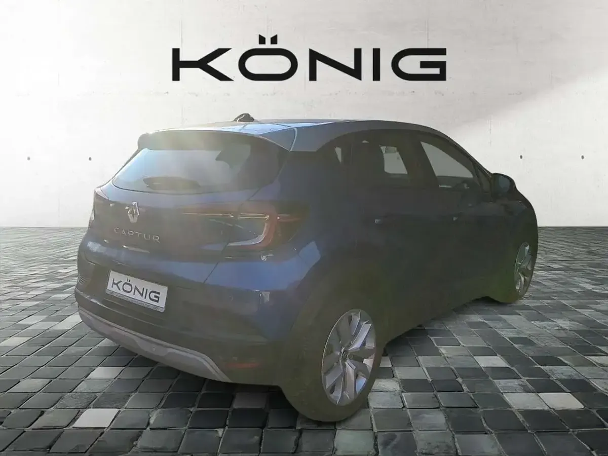 Używany Renault Captur Equilibre 100 KM (73 kW) 2023 Niebieski SUV