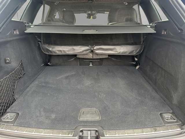 Gebraucht Volvo XC60 Plus 250 PS (183 kW) 2024 Schwarz SUV