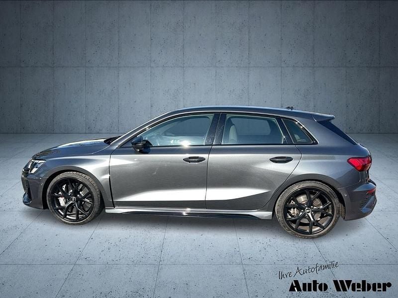 Gebraucht Audi RS3 Ambiente 400 PS (294 kW) 2023 Grau Limousine