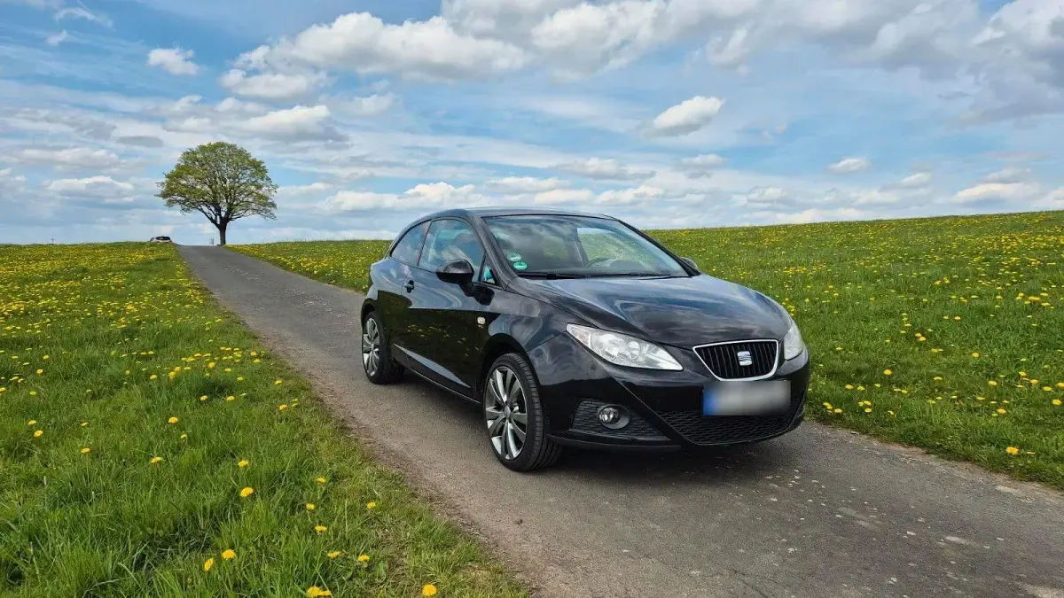 Gebraucht Seat Ibiza SC Style 105 PS (77 kW) 2011 Schwarz Kleinwagen