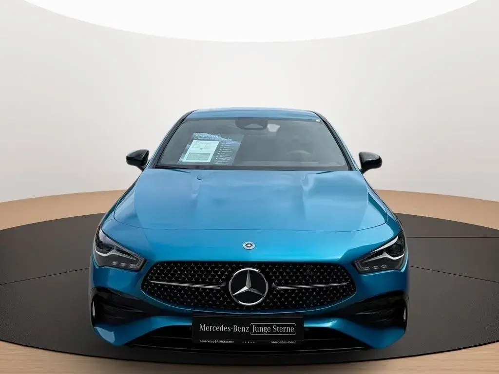 Gebraucht Mercedes CLA200 AMG 163 PS (119 kW) 2025 Blau Coupé