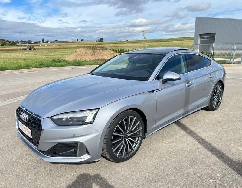 Silber Gebraucht 2023 Audi A5 Sportback Sport Limousine | 37.900 € (Guter Preis) - Bild 1/4