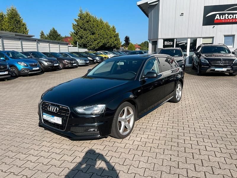 Schwarz Gebraucht 2015 Audi A4 S-Line Kombi | 11.990 € (Guter Preis) - Bild 1/4