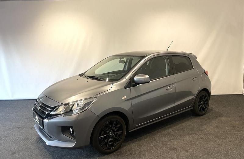 Grau Gebraucht 2024 Mitsubishi Space Star Limousine | 14.900 € (Guter Preis) - Bild 1/4