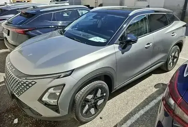 Neu Omoda 5 147 PS (108 kW) 2025 Verschiedene farben SUV