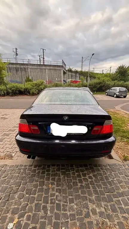 Używany BMW 320 170 KM (125 kW) 2003 Niebieski Coupe
