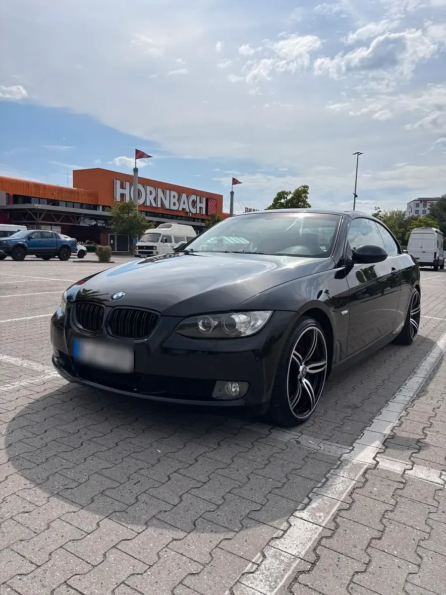 Gebraucht BMW 325 Cabriolet 218 PS (160 kW) 2007 Schwarz Cabrio