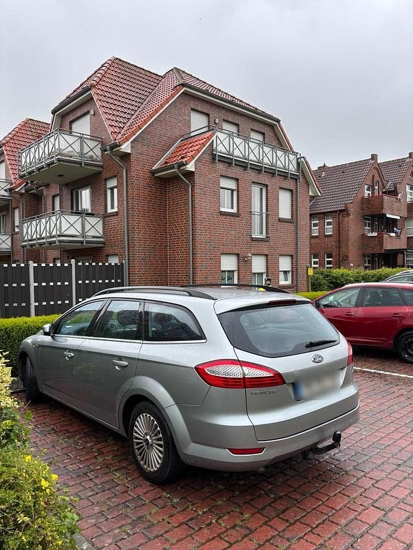 Gebraucht Ford Mondeo 140 PS (102 kW) 2009 Grau Kombi