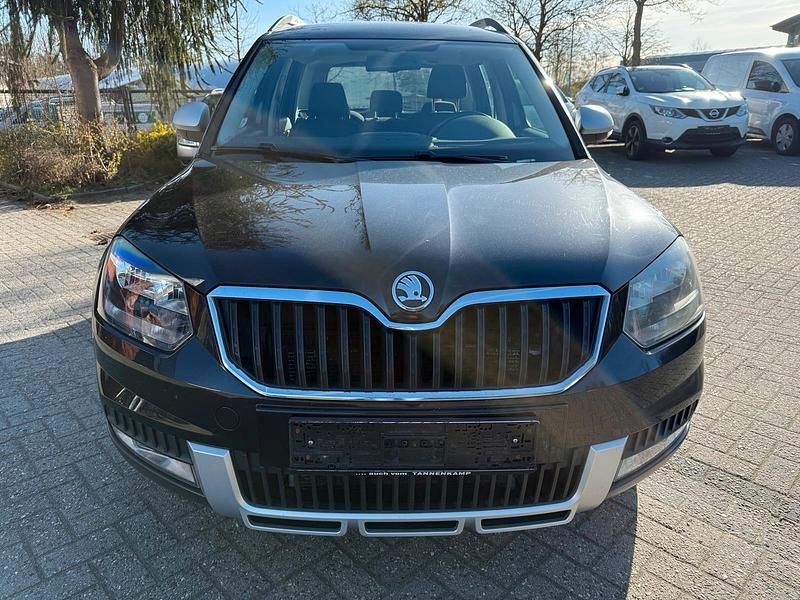 Gebraucht Skoda Yeti 105 PS (77 kW) 2014 Schwarz SUV