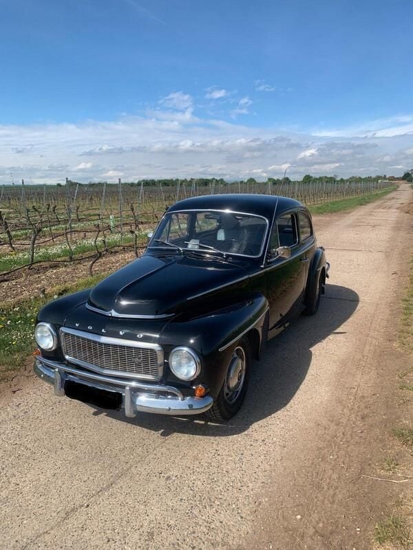 Schwarz Gebraucht 1966 Volvo PV544 Limousine | 17.900 € - Bild 1/4