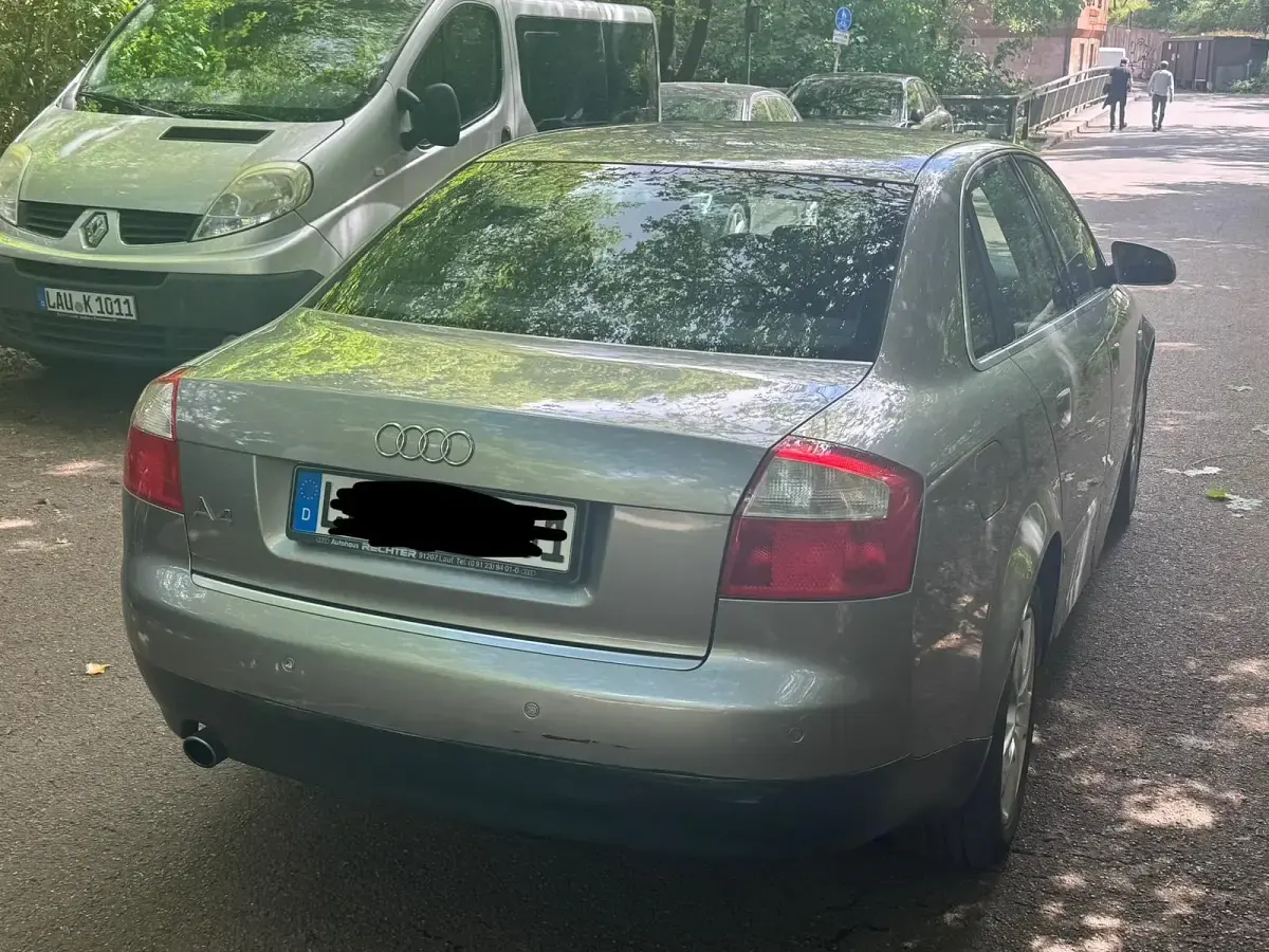 Gebraucht Audi A4 131 PS (96 kW) 2003 Limousine