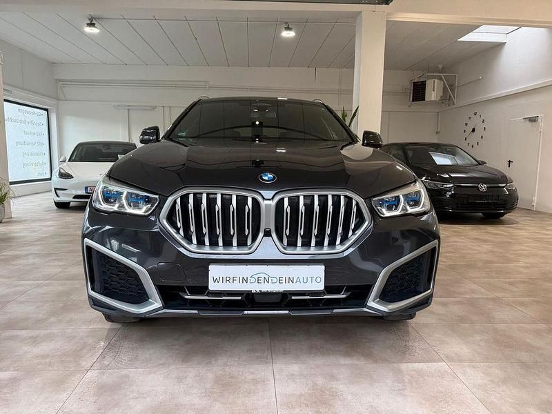 Grau Gebraucht 2022 BMW X6 Sport Line SUV | 52.700 € (Superpreis) - Bild 1/4